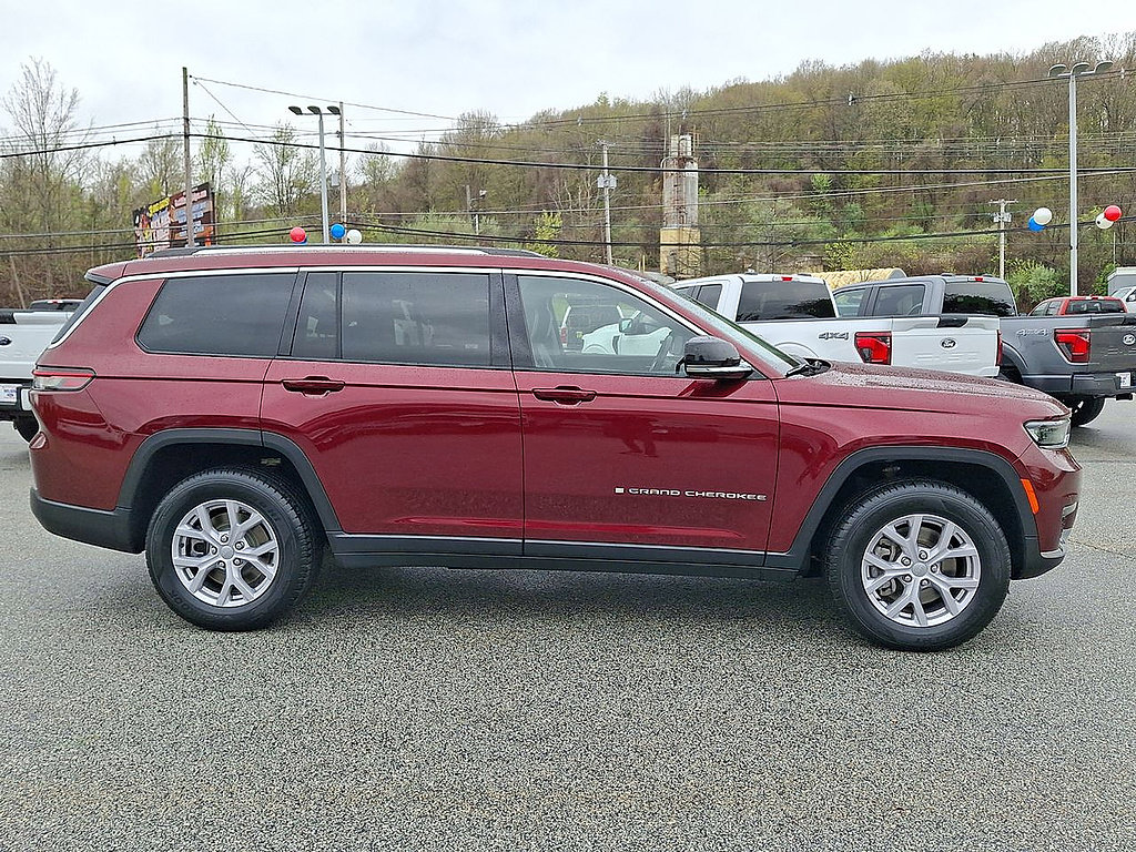 Used 2022 Jeep Grand Cherokee L Limited AWD/4WD image 26