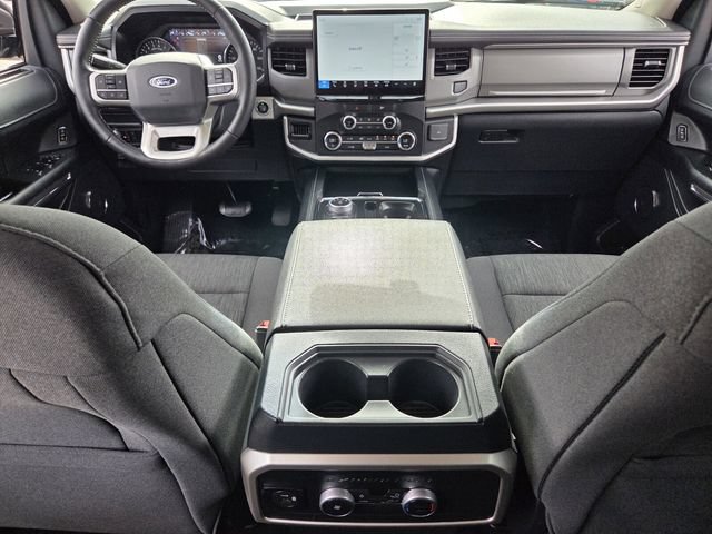 Certified 2022 Ford Expedition XLT RWD image 16