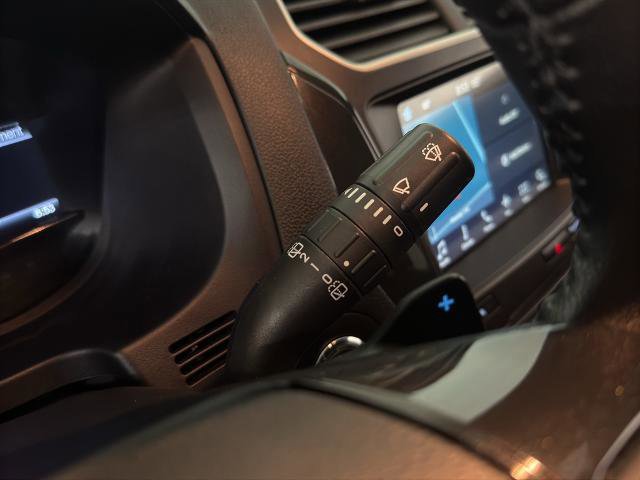 Certified 2017 Ford Explorer XLT w/ Equipment Group 202A image 21