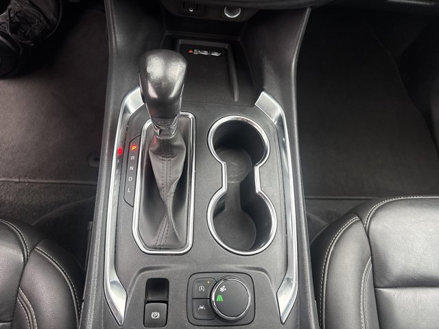 Used 2022 Chevrolet Traverse LT FWD image 26