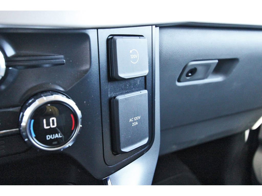 Certified 2021 Ford F150 XLT w/ Equipment Group 302A High image 29