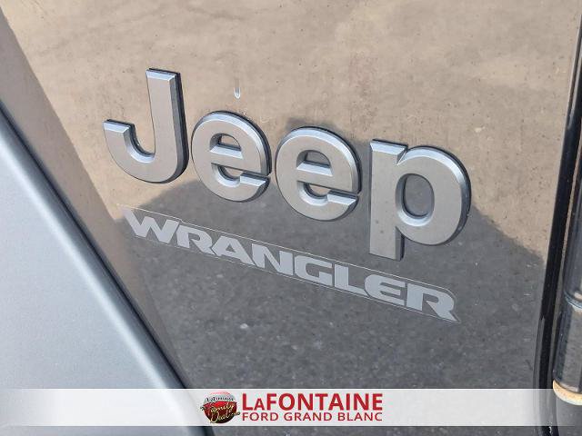 Used 2023 Jeep Wrangler Sport AWD/4WD image 9