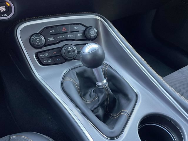 Used 2022 Dodge Challenger R/T Scat Pack RWD image 11