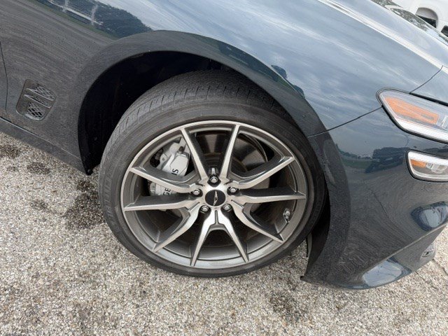 Used 2025 Genesis G70 2.5T AWD/4WD image 35
