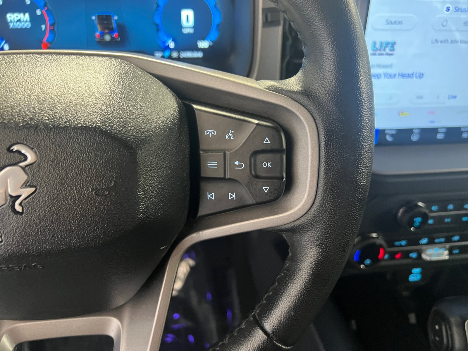 Certified 2025 Ford Bronco Outer Banks AWD/4WD image 17