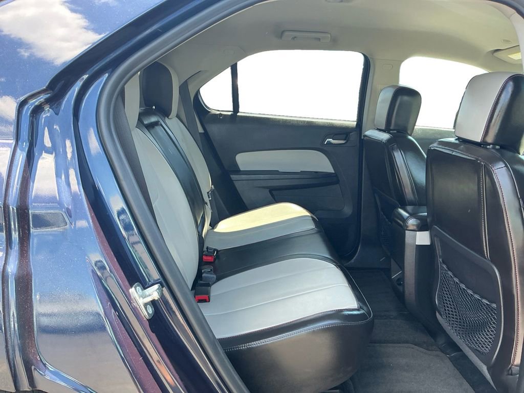 Used 2017 Chevrolet Equinox Premier w/ Enhanced Convenience Package FWD image 23