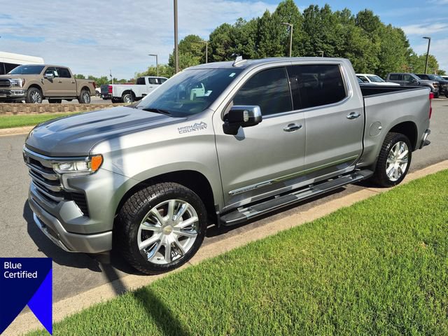Used 2024 Chevrolet Silverado 1500 High Country w/ High Country Premium Package AWD/4WD image 7