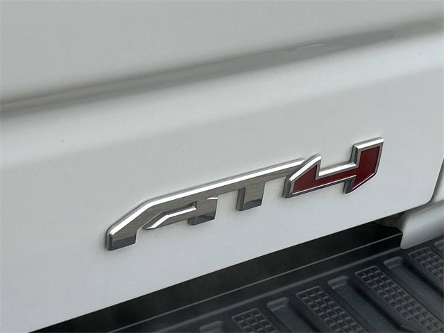 Used 2020 GMC Sierra 1500 AT4 w/ AT4 Premium Package image 12