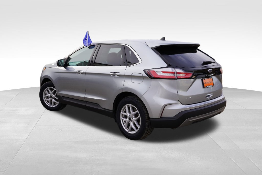 Certified 2024 Ford Edge SEL AWD/4WD image 7