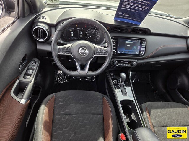 Used 2024 Nissan Kicks SR FWD image 13
