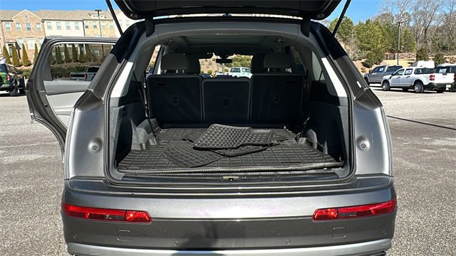 Used 2019 Audi Q7 3.0T Premium Plus image 18