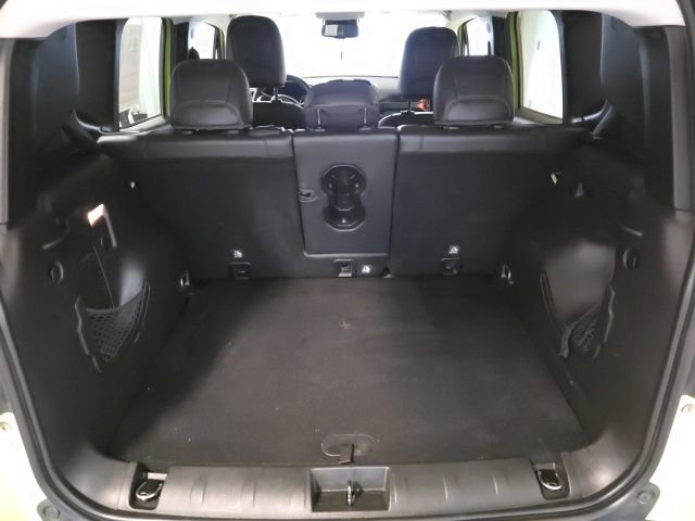 Used 2018 Jeep Renegade Trailhawk image 7