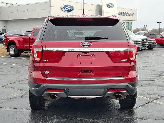 Certified 2018 Ford Explorer XLT w/ Equipment Group 202A image 3
