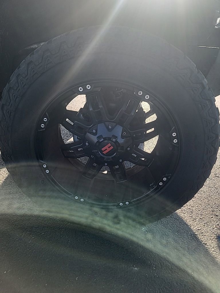 Used 2017 Jeep Wrangler Unlimited Sport w/ Quick Order Package 24S image 12