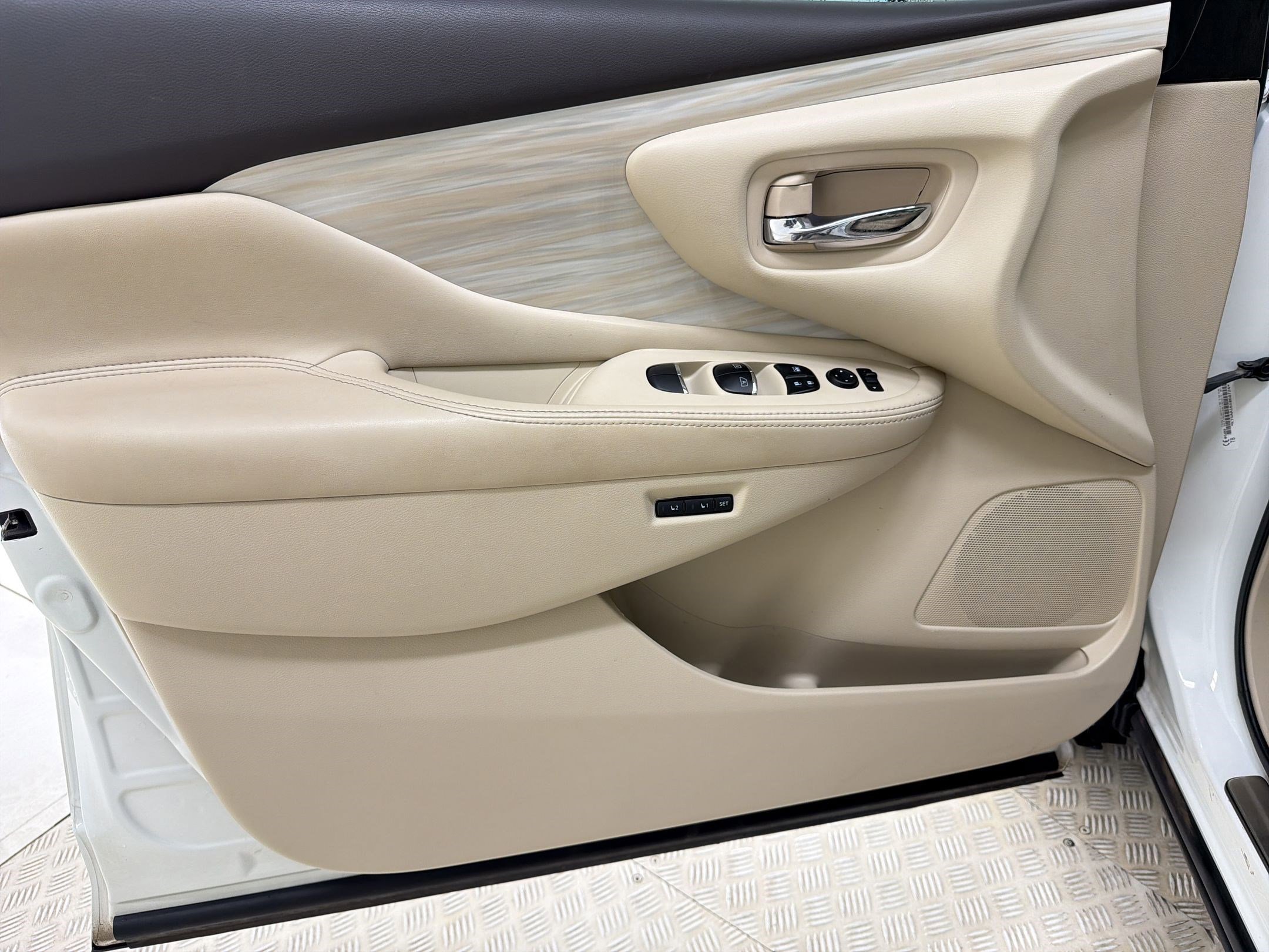 Used 2017 Nissan Murano SL w/ SL Technology Package image 21