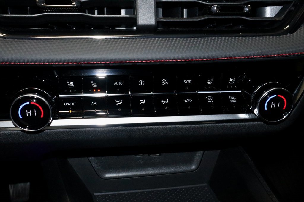 Used 2025 Chevrolet Equinox RS w/ Safety and Technology Package image 30