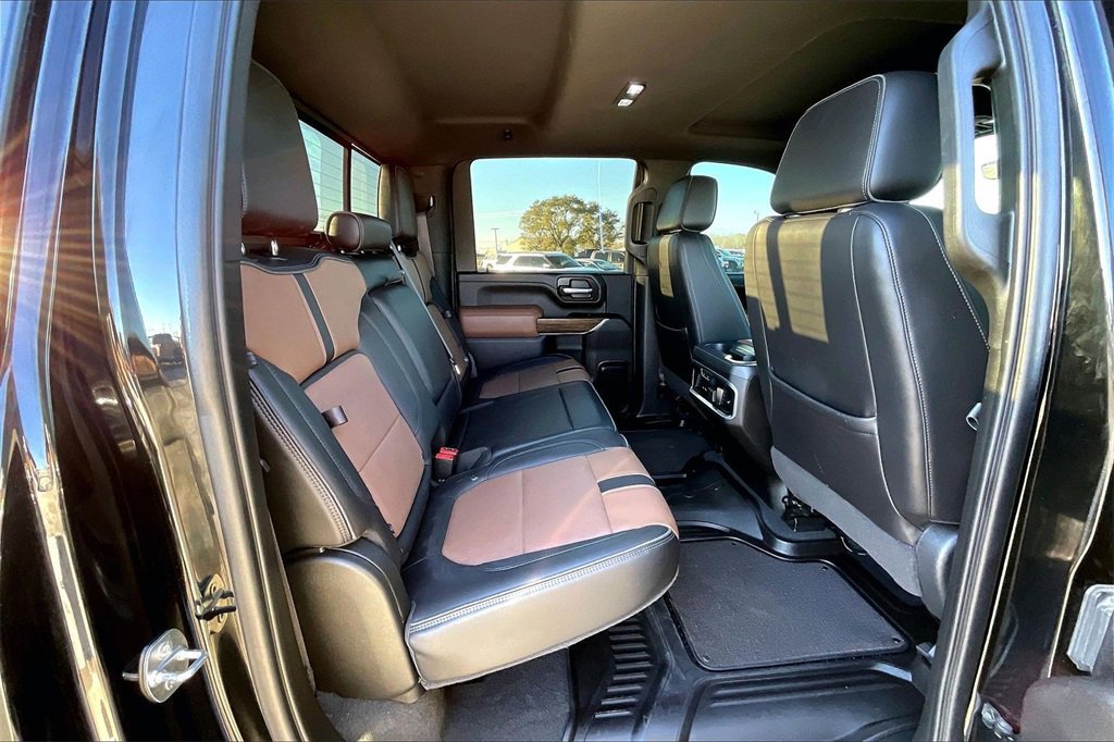 Used 2021 Chevrolet Silverado 2500 High Country w/ Z71 Off-Road Package image 21