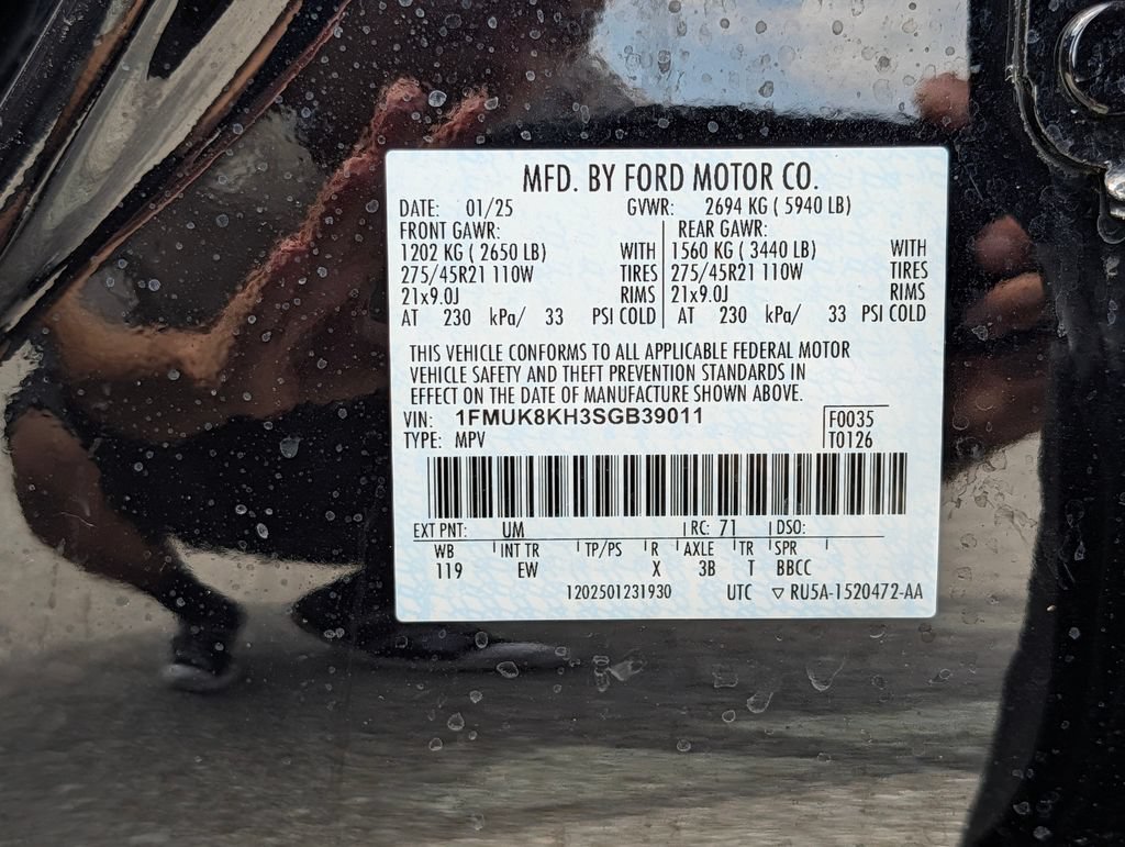 Certified 2025 Ford Explorer ST-Line w/ ST-Line Street Pack AWD/4WD image 28