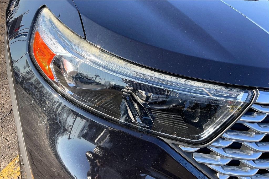 Certified 2020 Ford Explorer Platinum w/ Premium Technology Package image 28