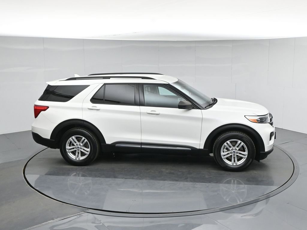 Certified 2022 Ford Explorer XLT image 59