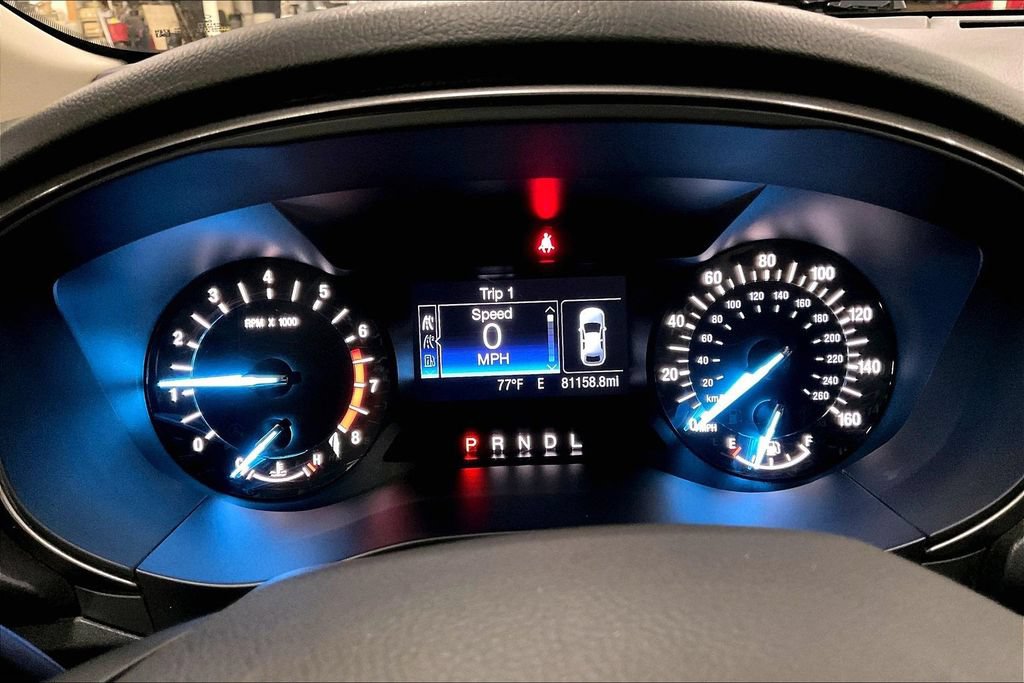 Certified 2017 Ford Fusion SE w/ Equipment Group 201A FWD image 19