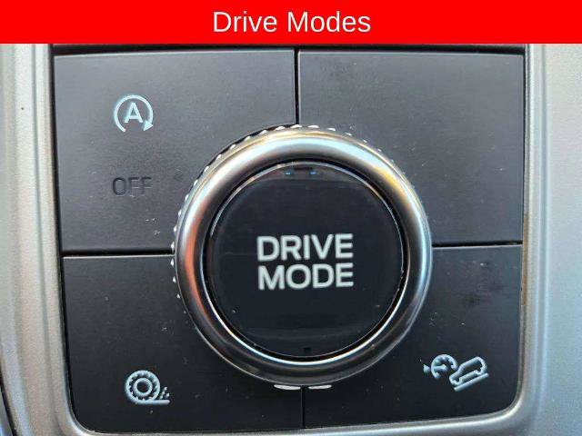 Certified 2024 Ford Explorer XLT w/ Equipment Group 202A AWD/4WD image 30