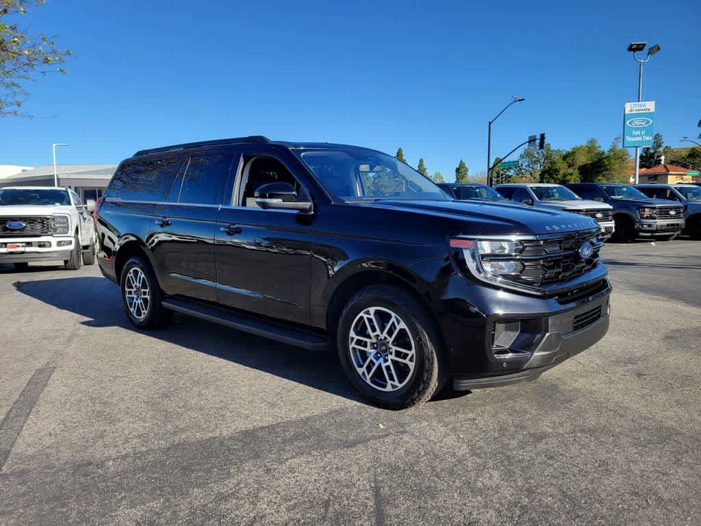 Certified 2025 Ford Expedition Max Active AWD/4WD image 9