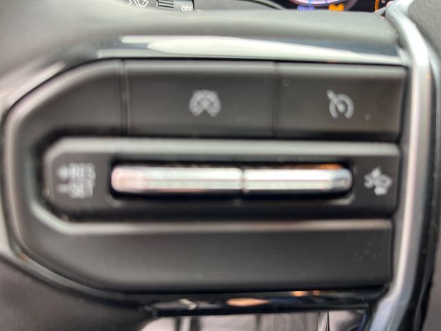 Used 2024 Chevrolet Colorado ZR2 w/ ZR2 Convenience Package III AWD/4WD image 27