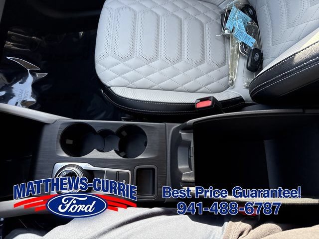 Certified 2023 Ford Escape SE w/ PHEV Premium Package FWD image 21
