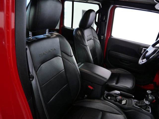 Used 2021 Jeep Wrangler Unlimited Sahara w/ Cold Weather Group AWD/4WD image 12