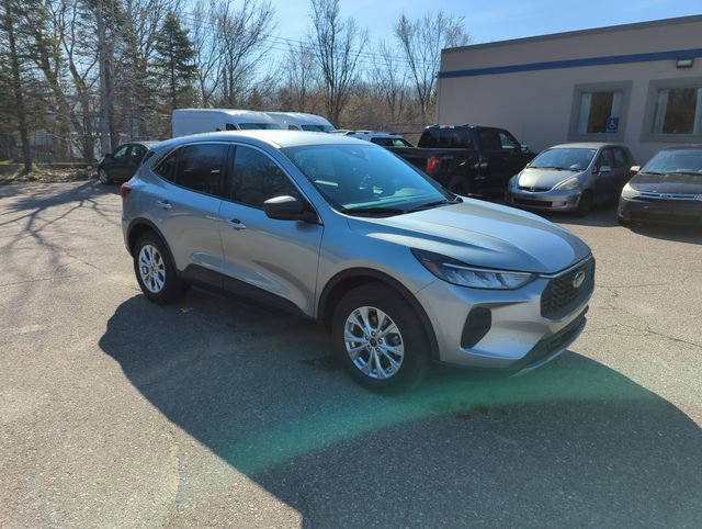 Certified 2024 Ford Escape Active AWD/4WD image 7