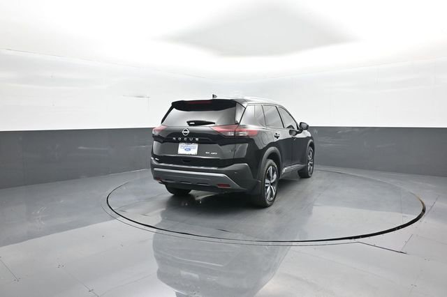 Used 2023 Nissan Rogue SL AWD/4WD image 7