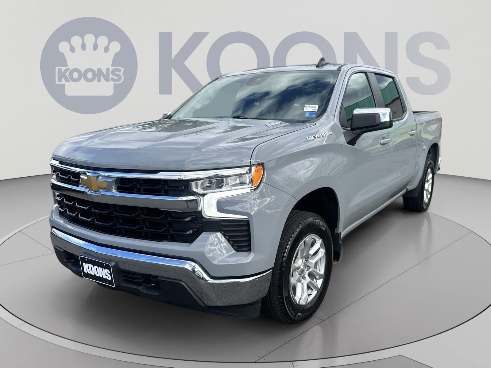 Used 2024 Chevrolet Silverado 1500 LT