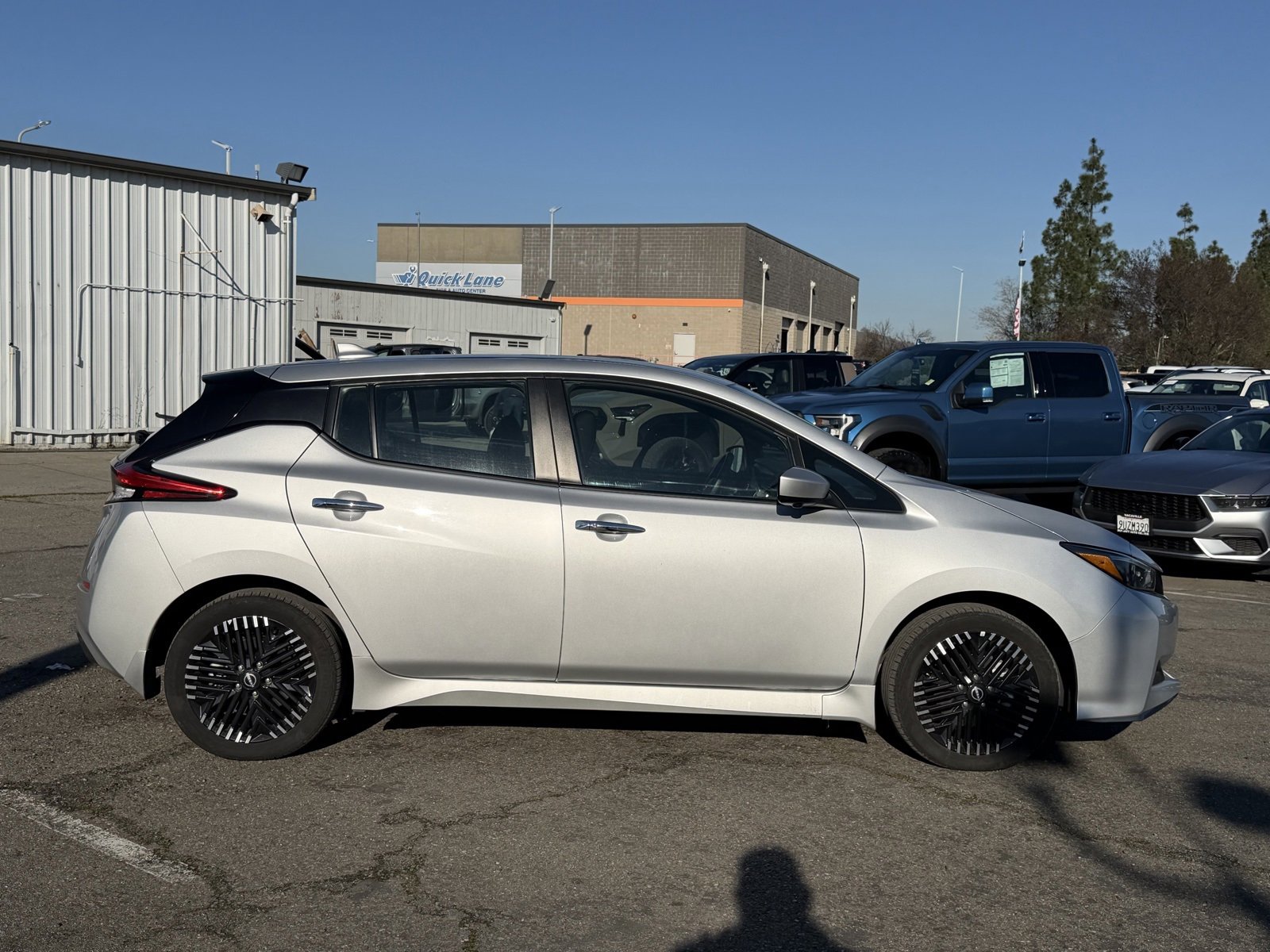 Used 2023 Nissan Leaf SV Plus image 6