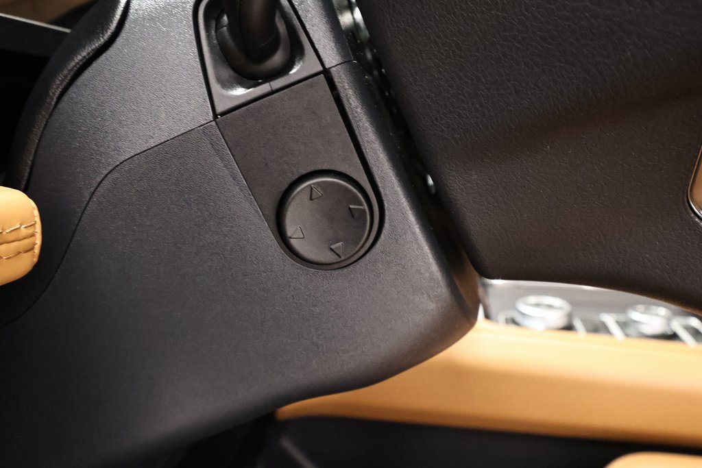 Certified 2024 Ford Expedition Platinum image 32