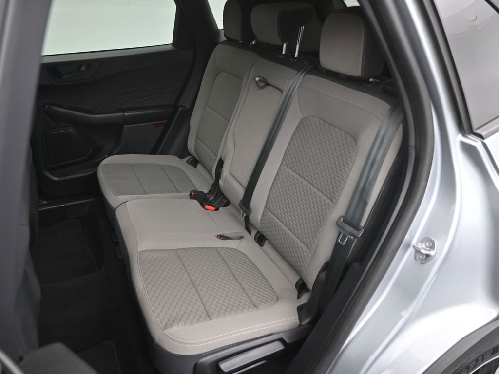 Certified 2022 Ford Escape SE w/ SE Sport Appearance Package image 40