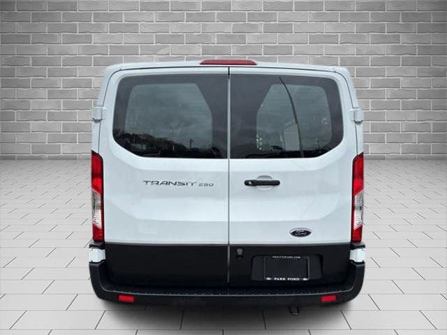 Certified 2025 Ford Transit 250 Low Roof w/ Exterior Upgrade Package RWD image 4
