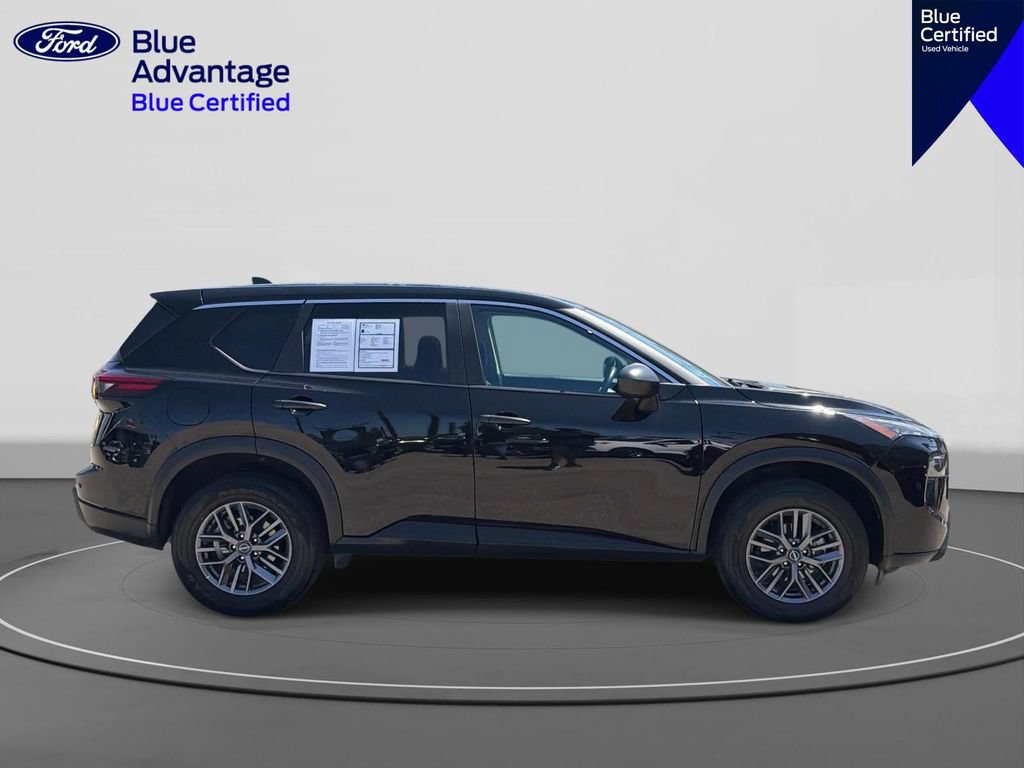 Used 2024 Nissan Rogue S FWD image 4
