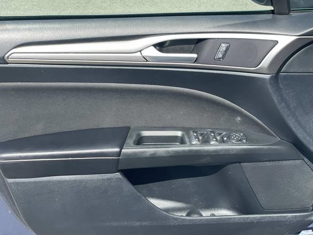 Certified 2019 Ford Fusion SE image 21