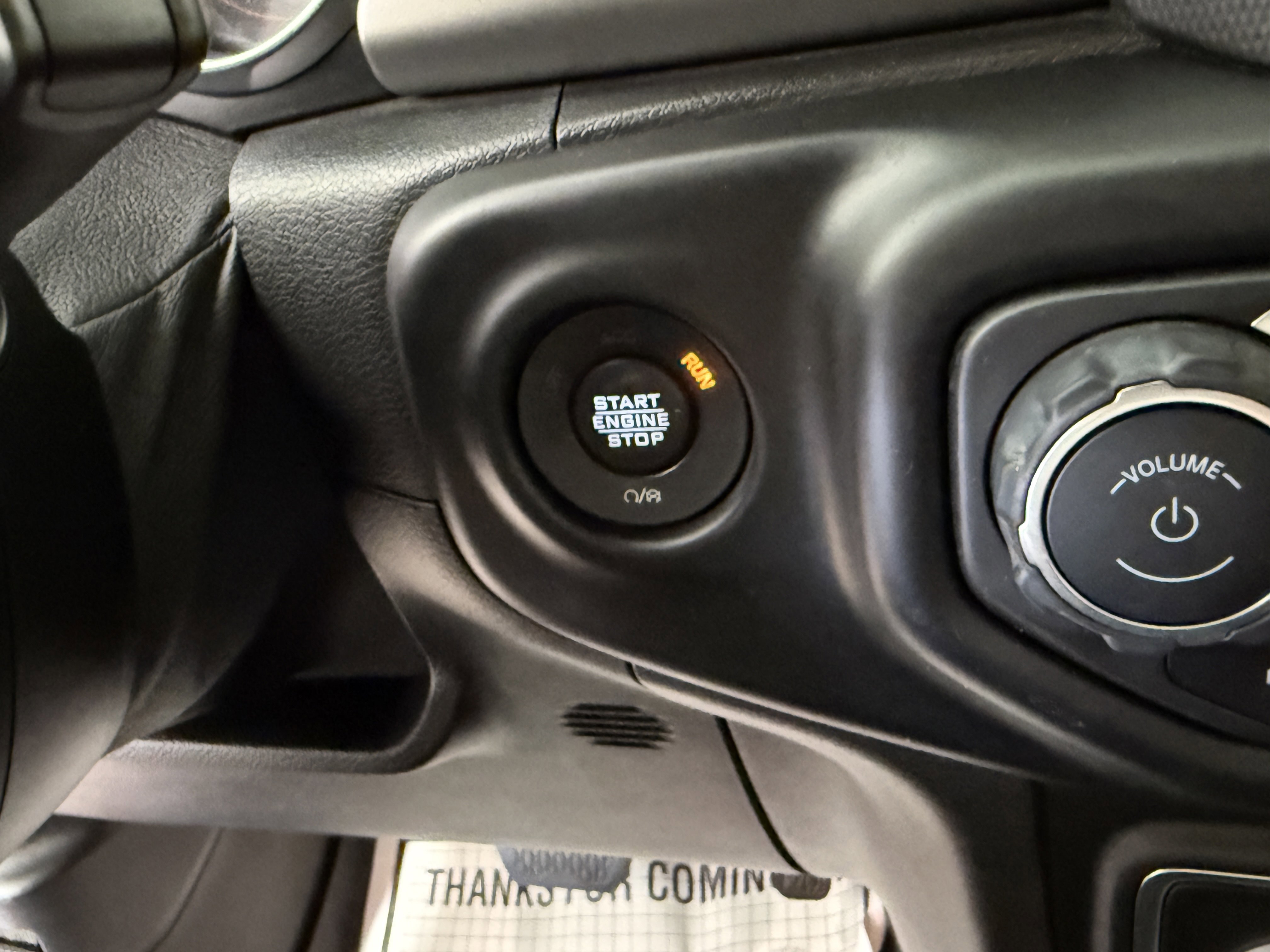 Used 2021 Jeep Gladiator Willys image 25