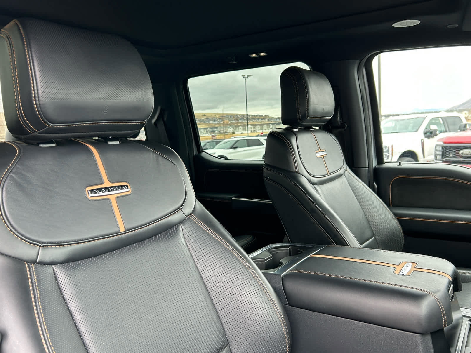 Certified 2023 Ford F350 Platinum w/ Tremor Off-Road Package image 19