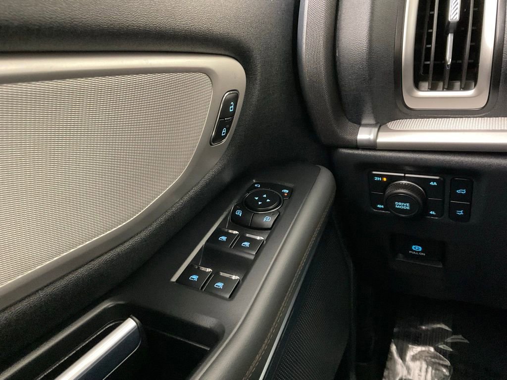 Certified 2025 Ford Expedition Max Active image 22
