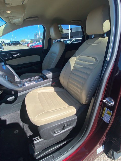 Certified 2023 Ford Edge SEL w/ Convenience Package AWD/4WD image 9