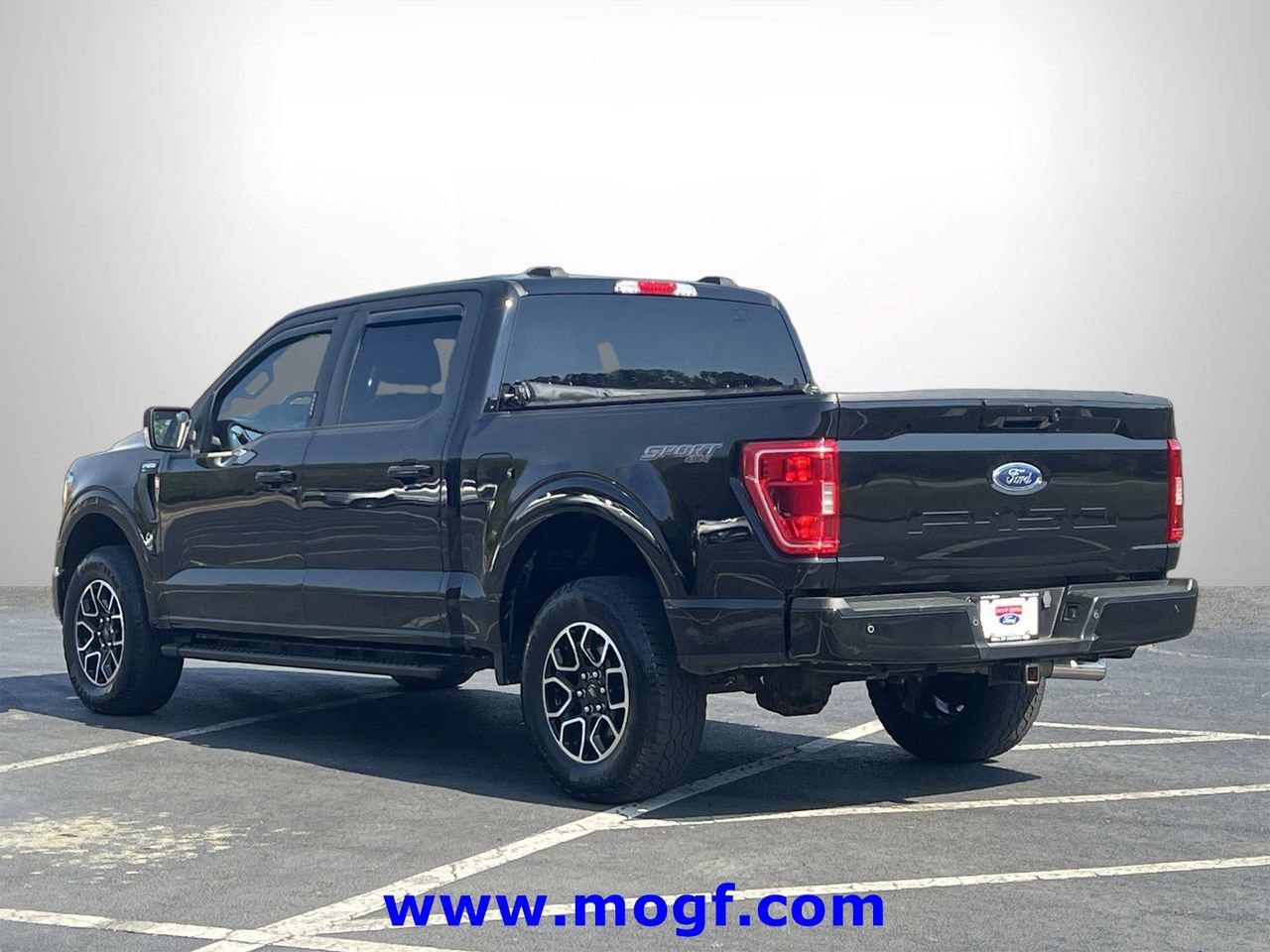 Certified 2023 Ford F150 XLT w/ Equipment Group 302A High image 5