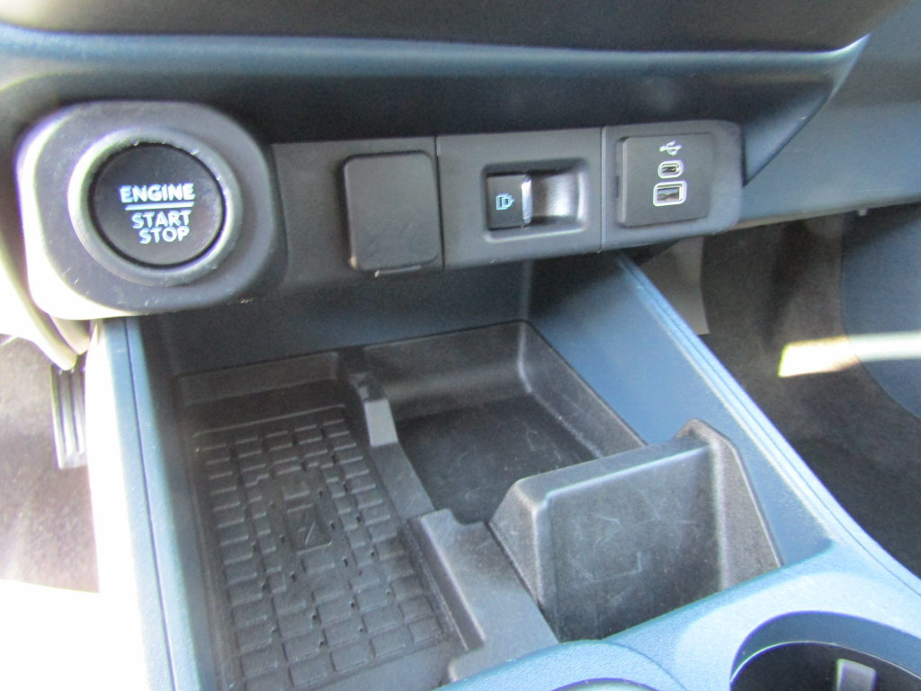 Certified 2025 Ford Maverick Lobo AWD/4WD image 31