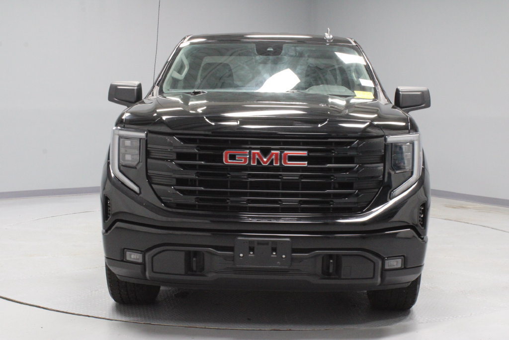 Used 2023 GMC Sierra 1500 Elevation AWD/4WD image 5