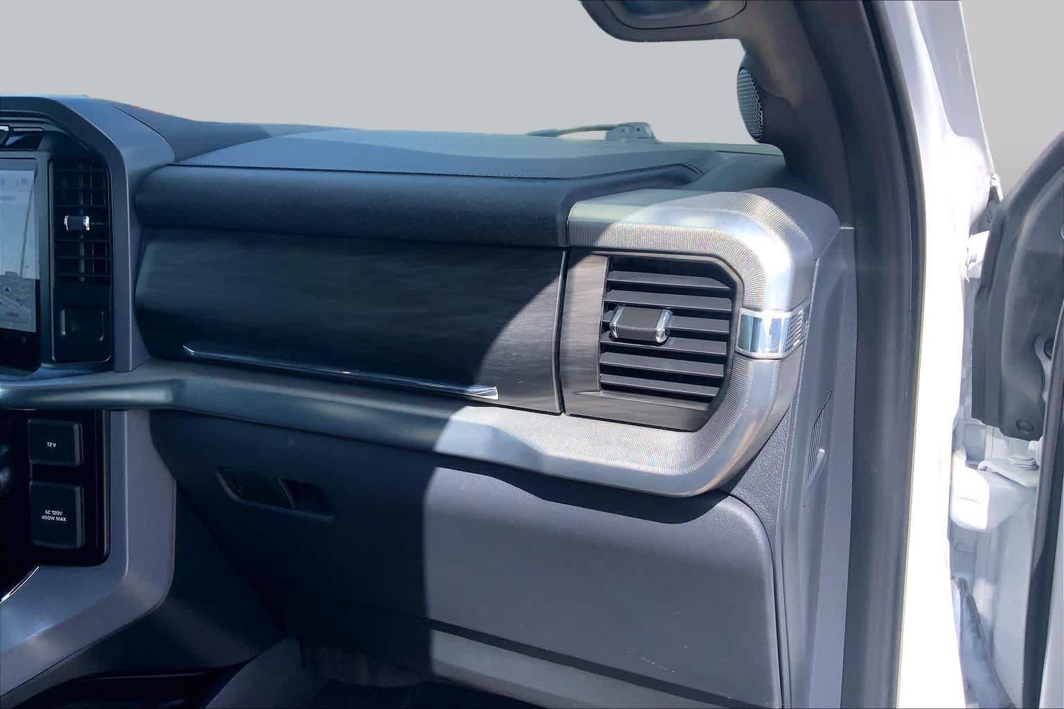 Certified 2024 Ford F150 Lariat w/ Tow/Haul Package AWD/4WD image 19