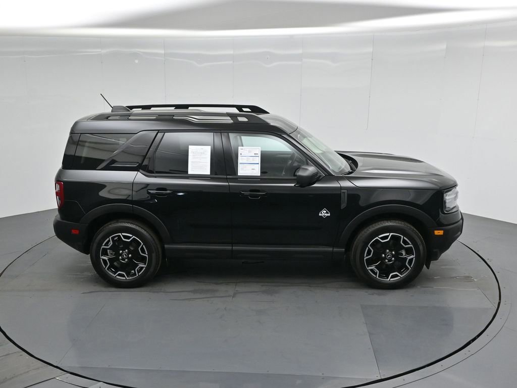 Certified 2025 Ford Bronco Sport Outer Banks w/ Outer Banks Tech Package+ image 10