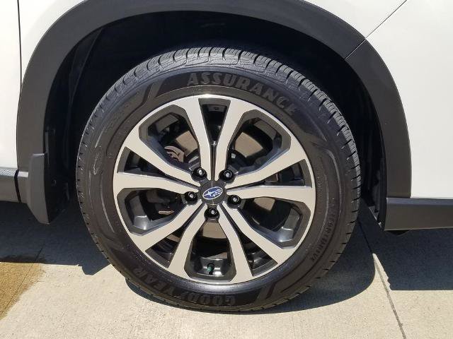 Used 2023 Subaru Forester Limited AWD/4WD image 29