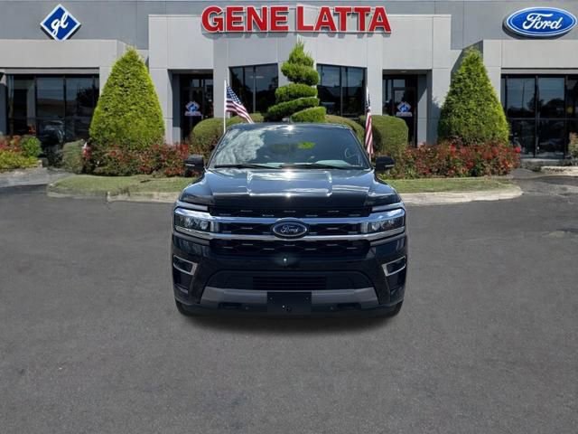 Certified 2024 Ford Expedition Limited image 3